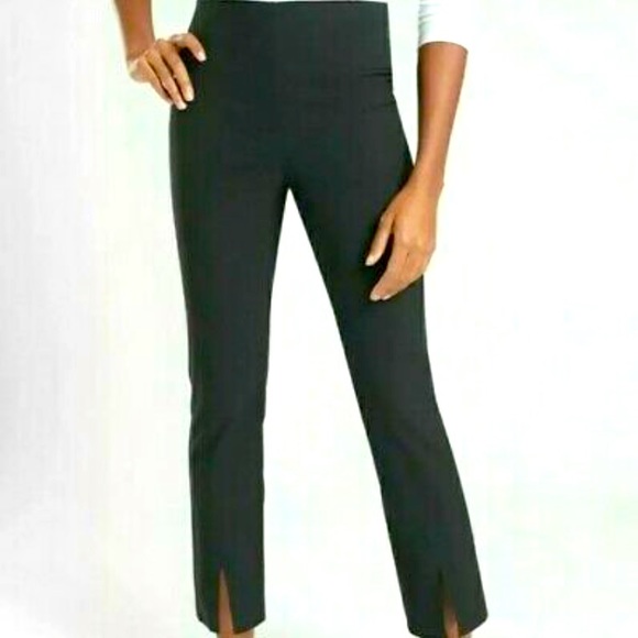 Athleta Pants - Athleta wander slim straight crop 10T